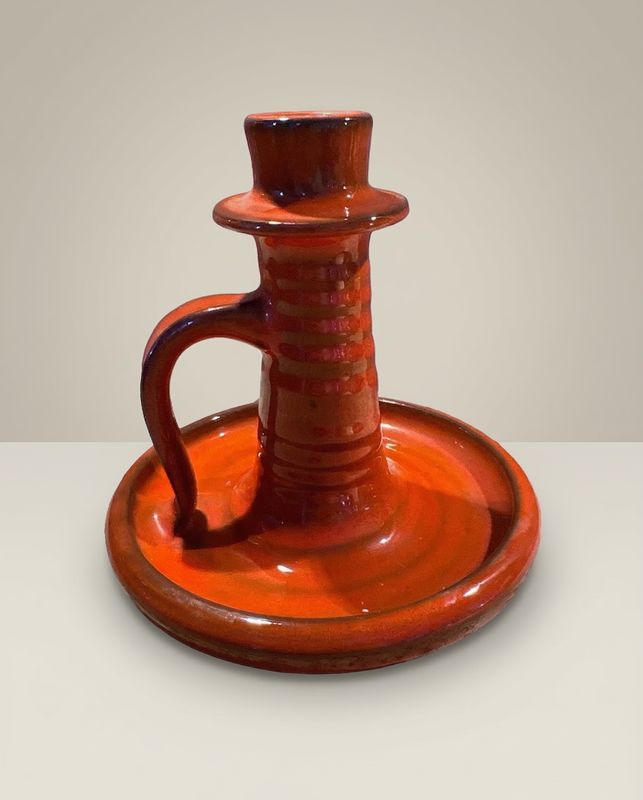 West German Pottery kandelaar. Rood/oranje lava glazuur. Vintage keramiek jaren 60