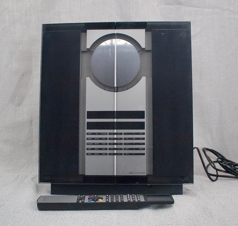 Bang & Olufsen BeoSound 3200 audiosysteem uit 2005 met originele Beo4 afstandsbediening