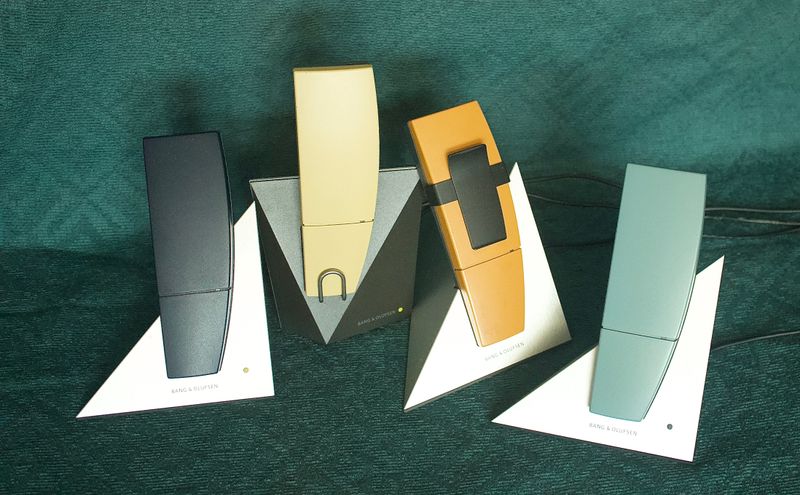 Bang & Olufsen BeoCom 6000 – Set van 4 DECT telefoons met laders