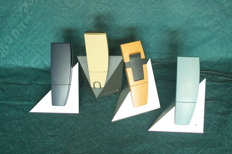 Bang & Olufsen BeoCom 6000 – Set van 4 DECT telefoons met laders