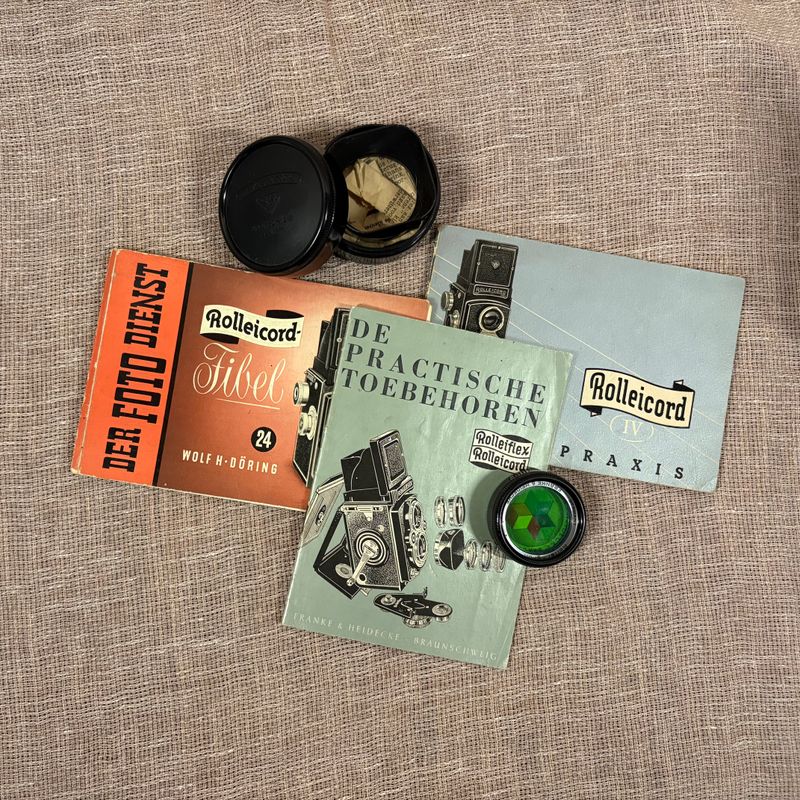 Rolleicord IV (Model K3D) TLR, Schneider-Kreuznach Xenar 75mm f/3.5. Complete set