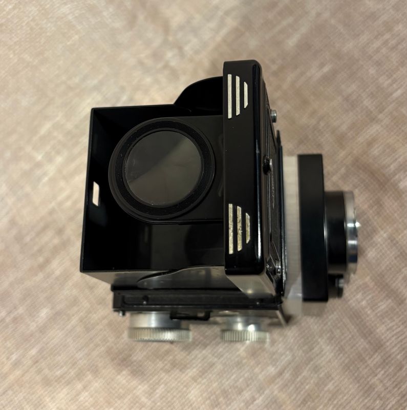 Rolleicord IV (Model K3D) TLR, Schneider-Kreuznach Xenar 75mm f/3.5. Complete set