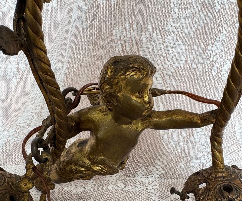 Franse putto hanglamp, Belle Époque