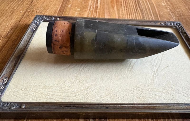 Klarinetset Leblanc en Buffet Crampon, Leblanc Paris mondstuk 4L met achtkantig merkstempel