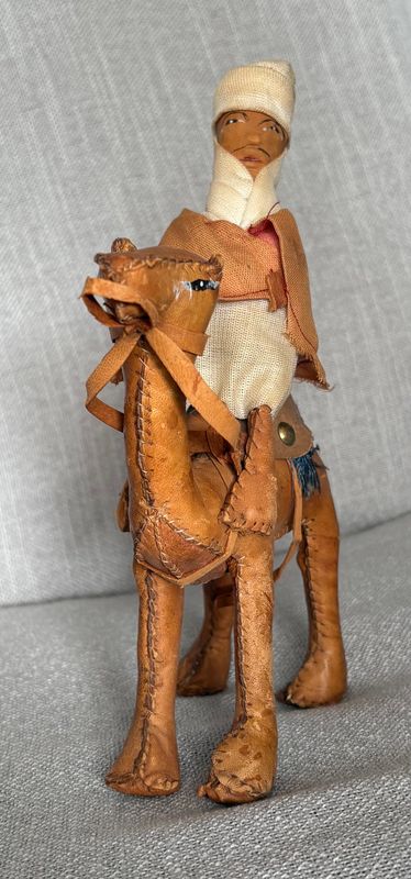 Vintage Lederen Kameel met Rijder (24,5 cm)